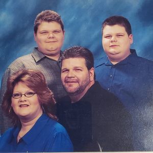 Meet your Posher, Leisharenae